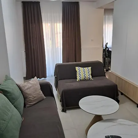 Zenit Apartmani Nis Exterior photo