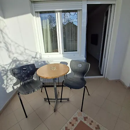 Zenit Apartmani Nis Exterior photo